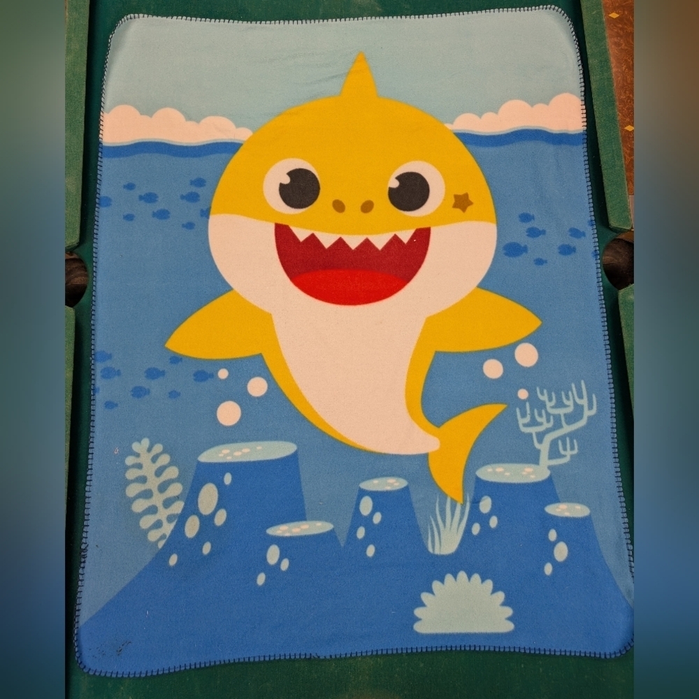 Colorful baby Shark Blanket